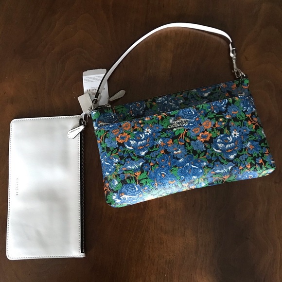 Coach Rose meadow pop pouch NWT - Picture 4 of 10